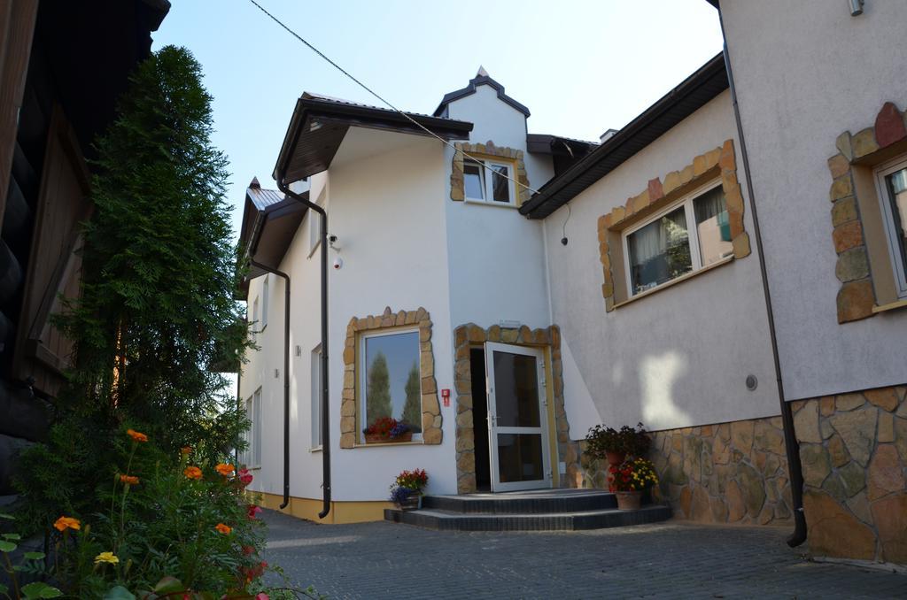 Gosciniec Podkowa Apartment Włodawa Exterior foto